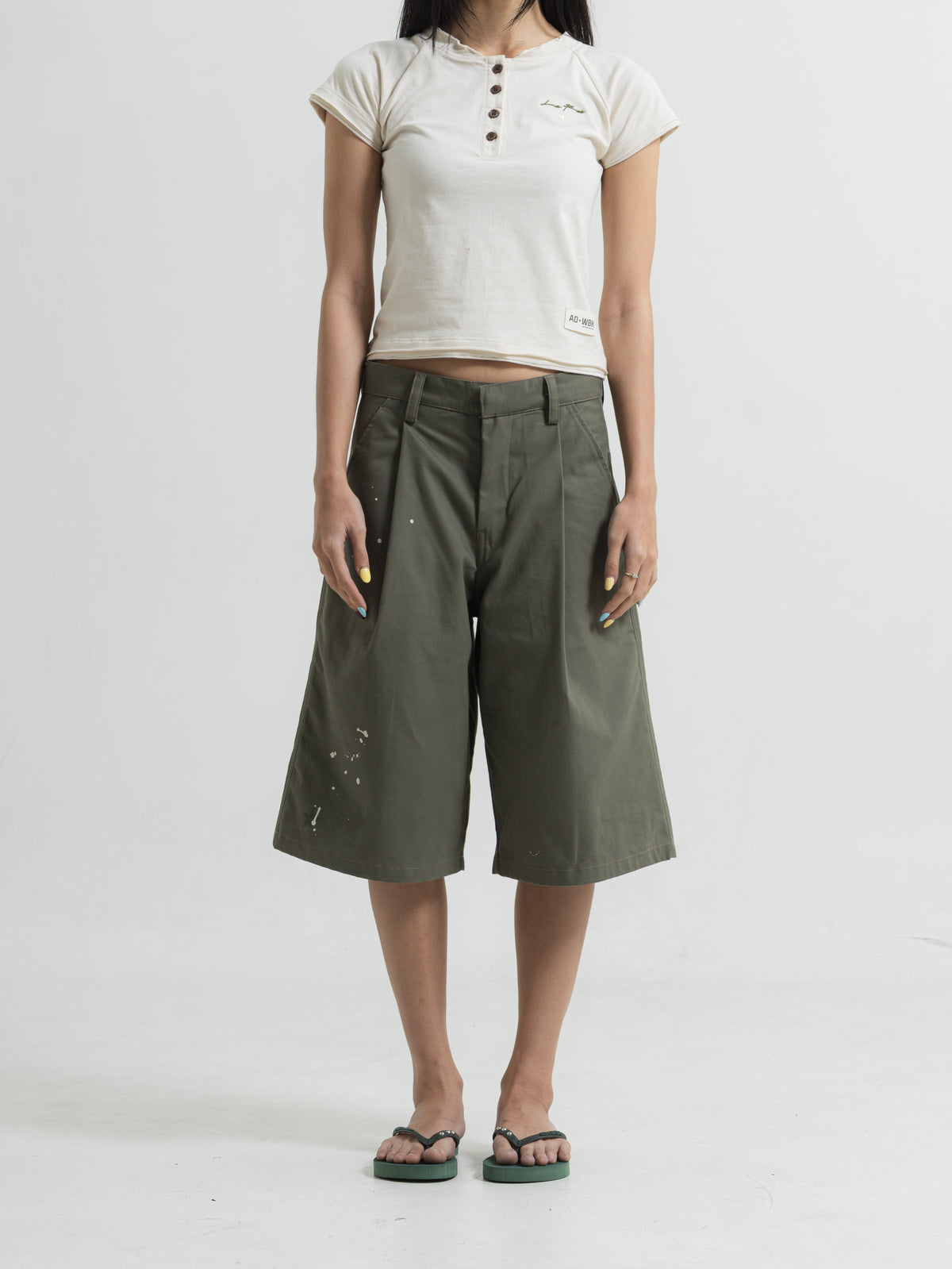 La Rue Bermuda Pants